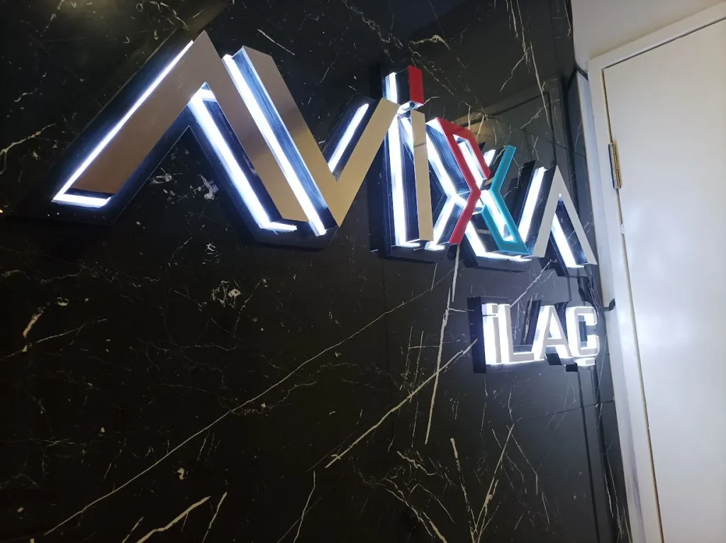 ışıklı tabela avantajları gece görünürlük led tabela örneği İstanbul