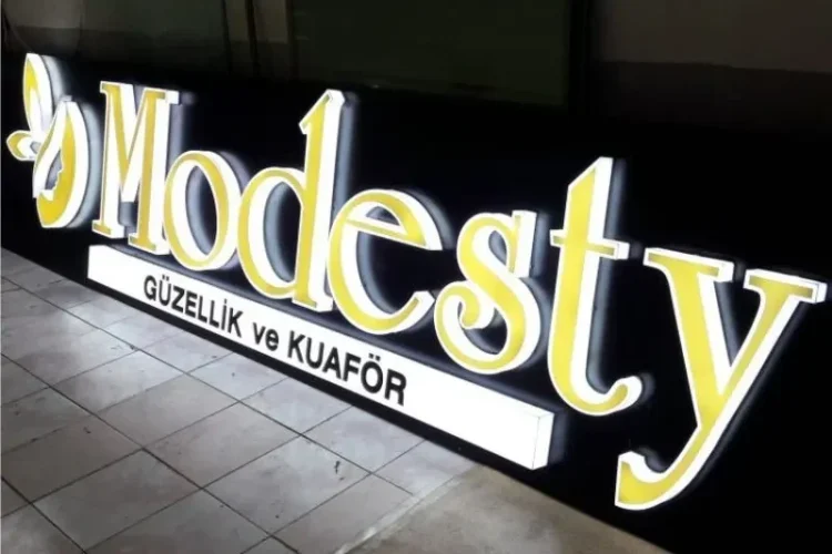 ışıklı kutu harf tabela imalatı İstanbul dış cephe tabela örneği